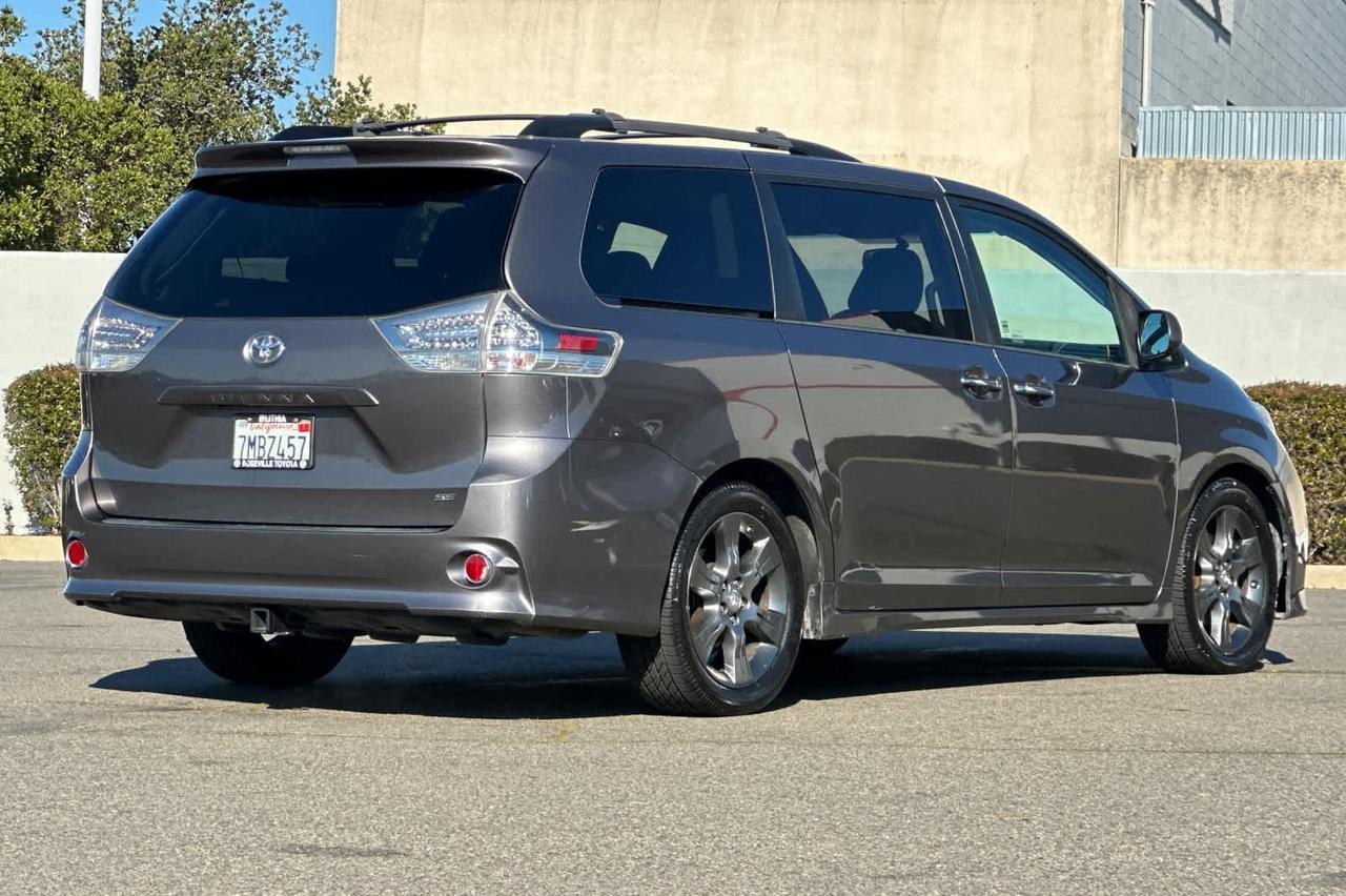 2015 Toyota Sienna SE Roseville CA