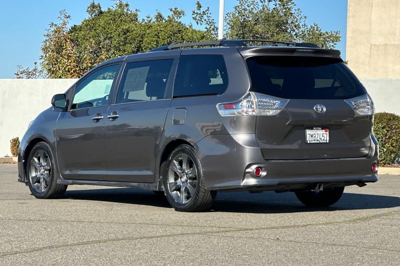 2015 Toyota Sienna SE Roseville CA