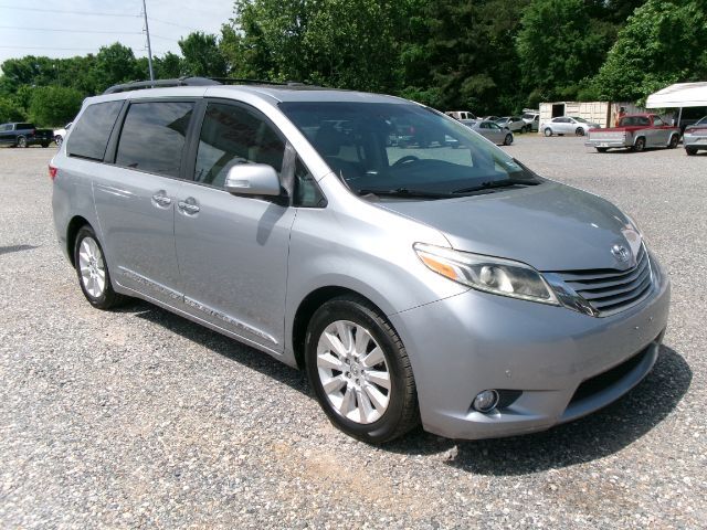 2015 Toyota Sienna XLE 8 Passenger | XLE 7 Passenger | Limited 7 Passenger | XLE Premium 8 Pas