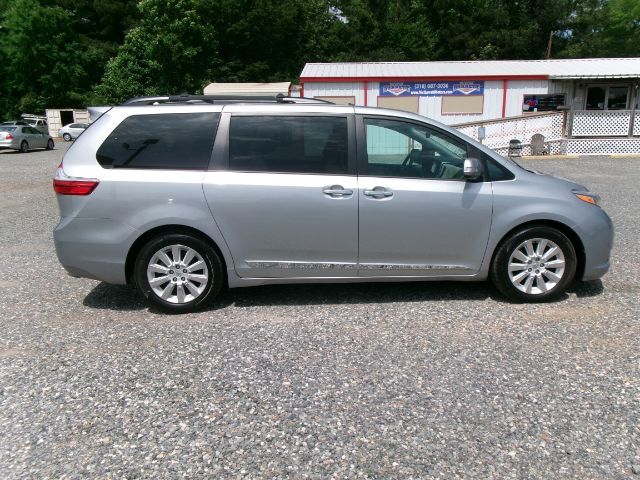 2015 Toyota Sienna XLE 8 Passenger | XLE 7 Passenger | Limited 7 Passenger | XLE Premium 8 Pas Shreveport LA