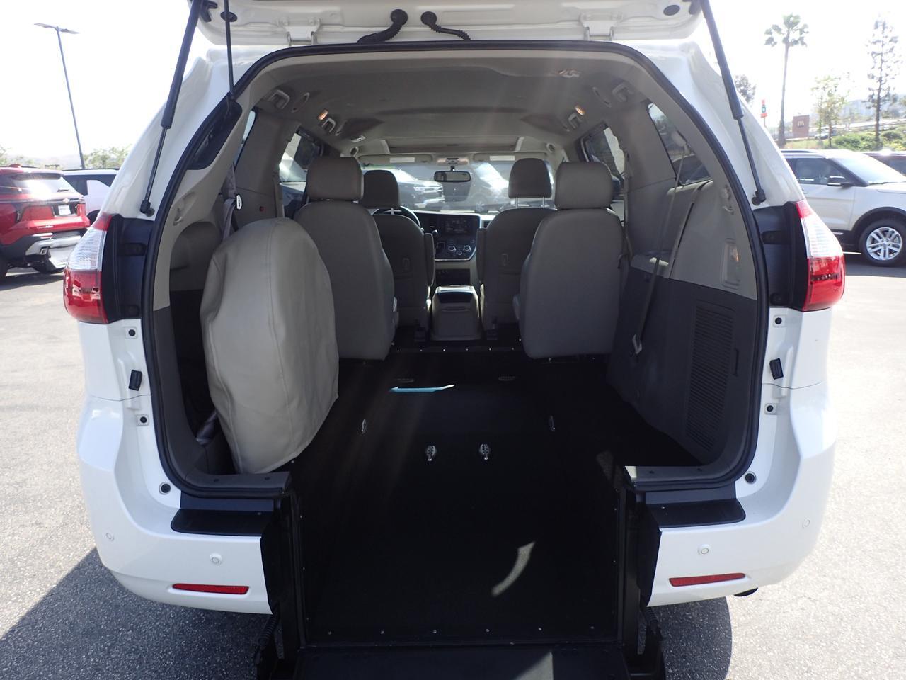 2015 Toyota Sienna XLE Anaheim CA