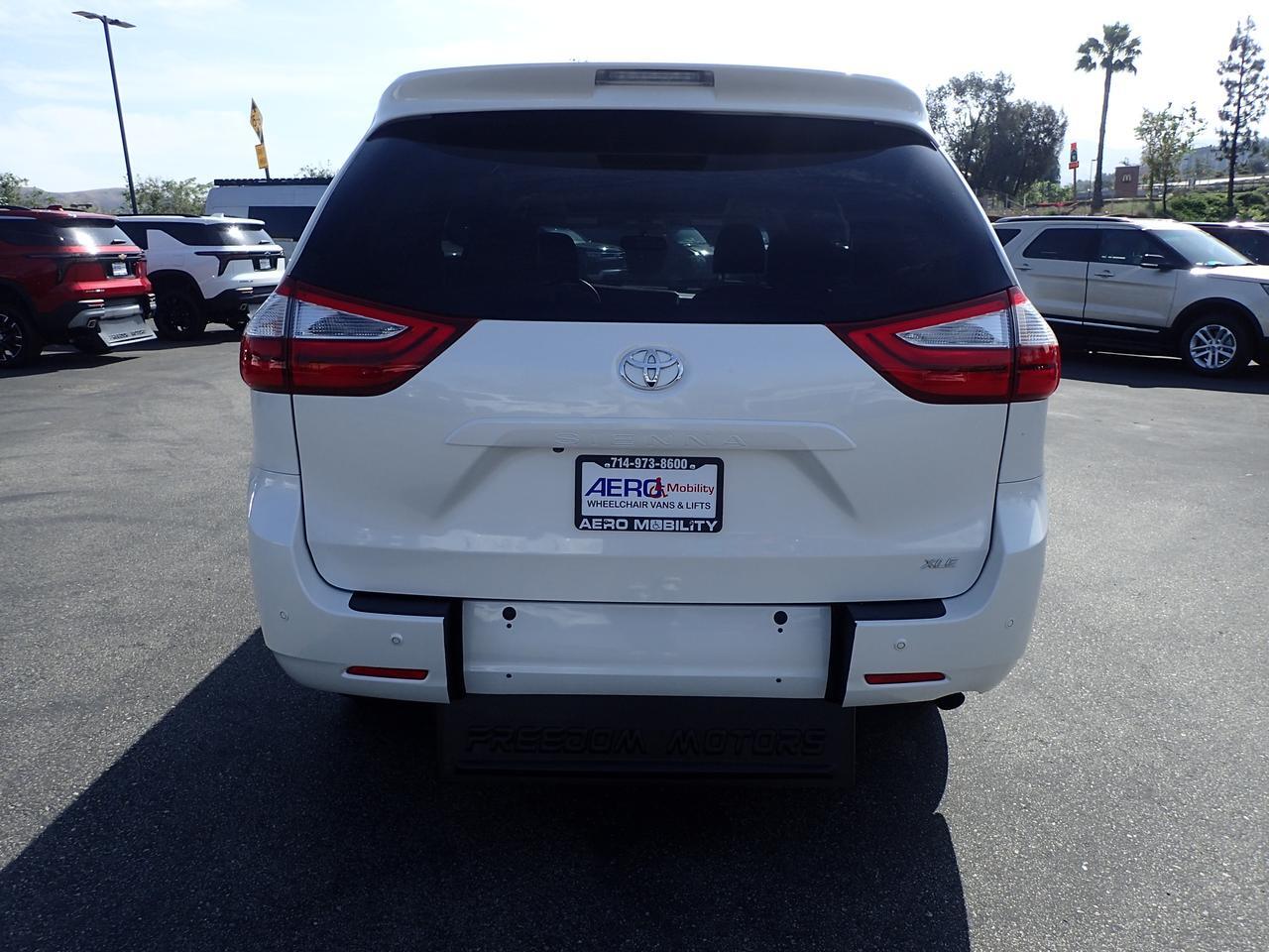 2015 Toyota Sienna XLE Anaheim CA