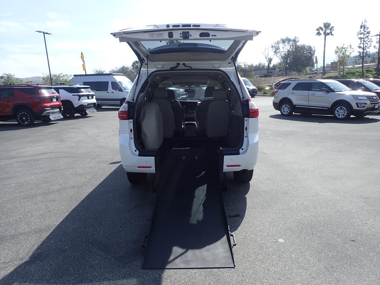 2015 Toyota Sienna XLE Anaheim CA