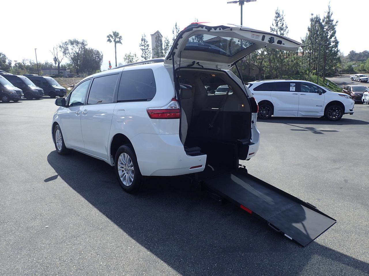2015 Toyota Sienna XLE Anaheim CA