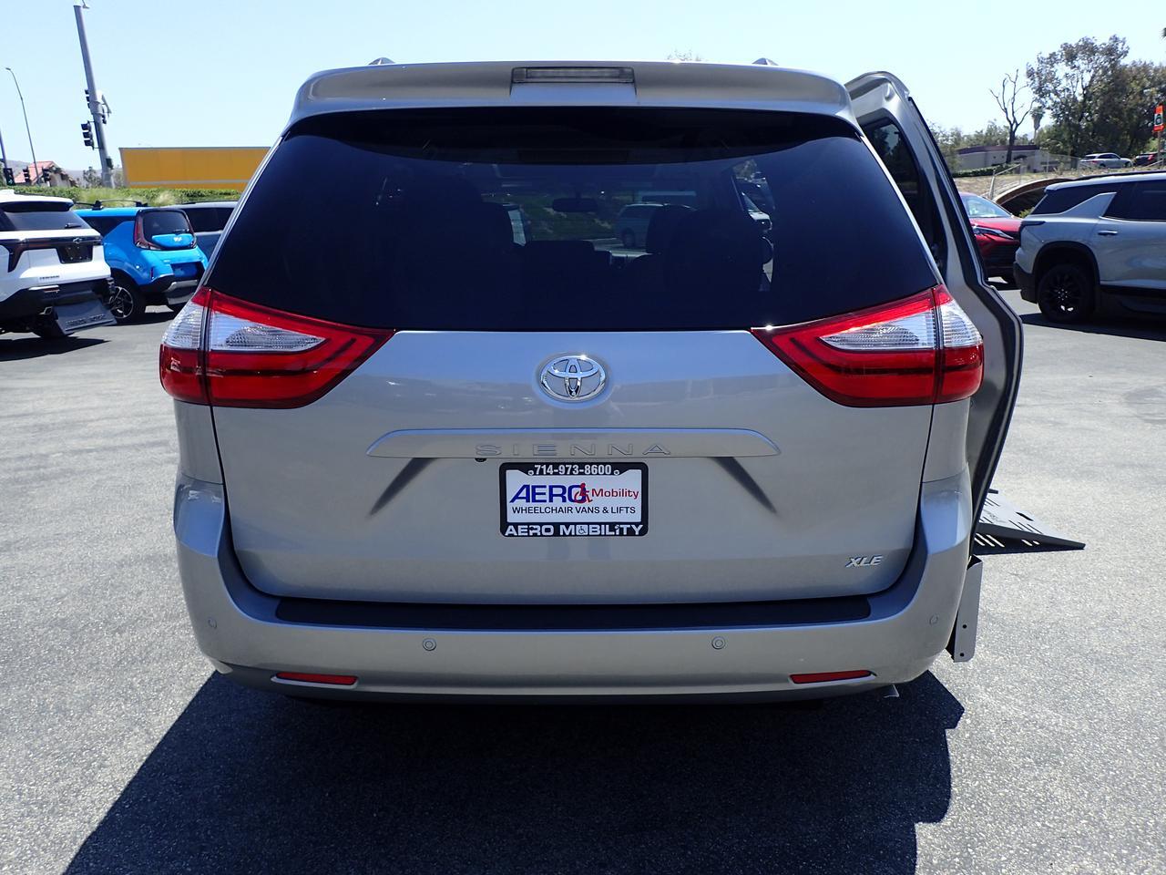 2015 Toyota Sienna XLE Anaheim CA
