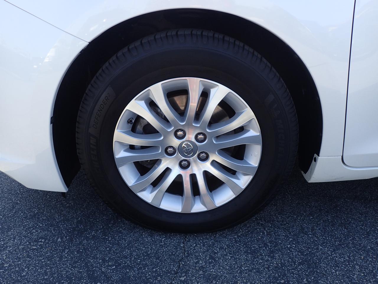 2015 Toyota Sienna XLE Anaheim CA