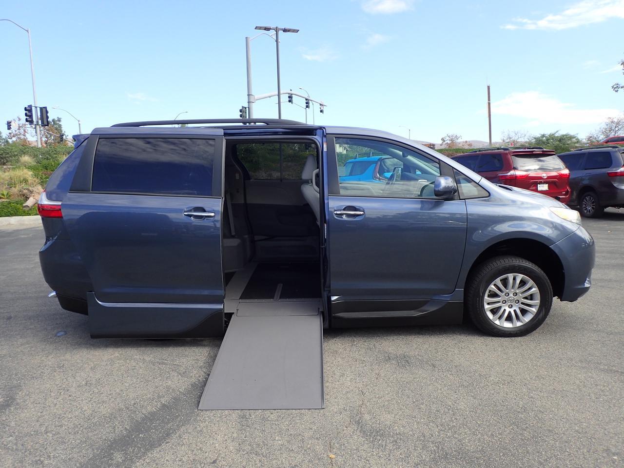 2015 Toyota Sienna XLE Anaheim CA