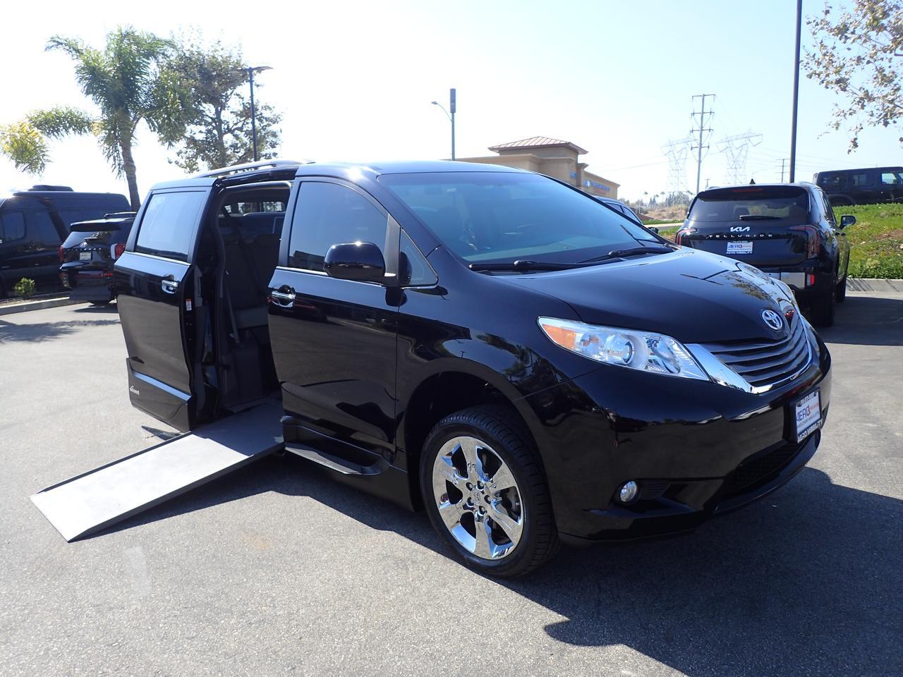 2015 Toyota Sienna XLE Anaheim CA