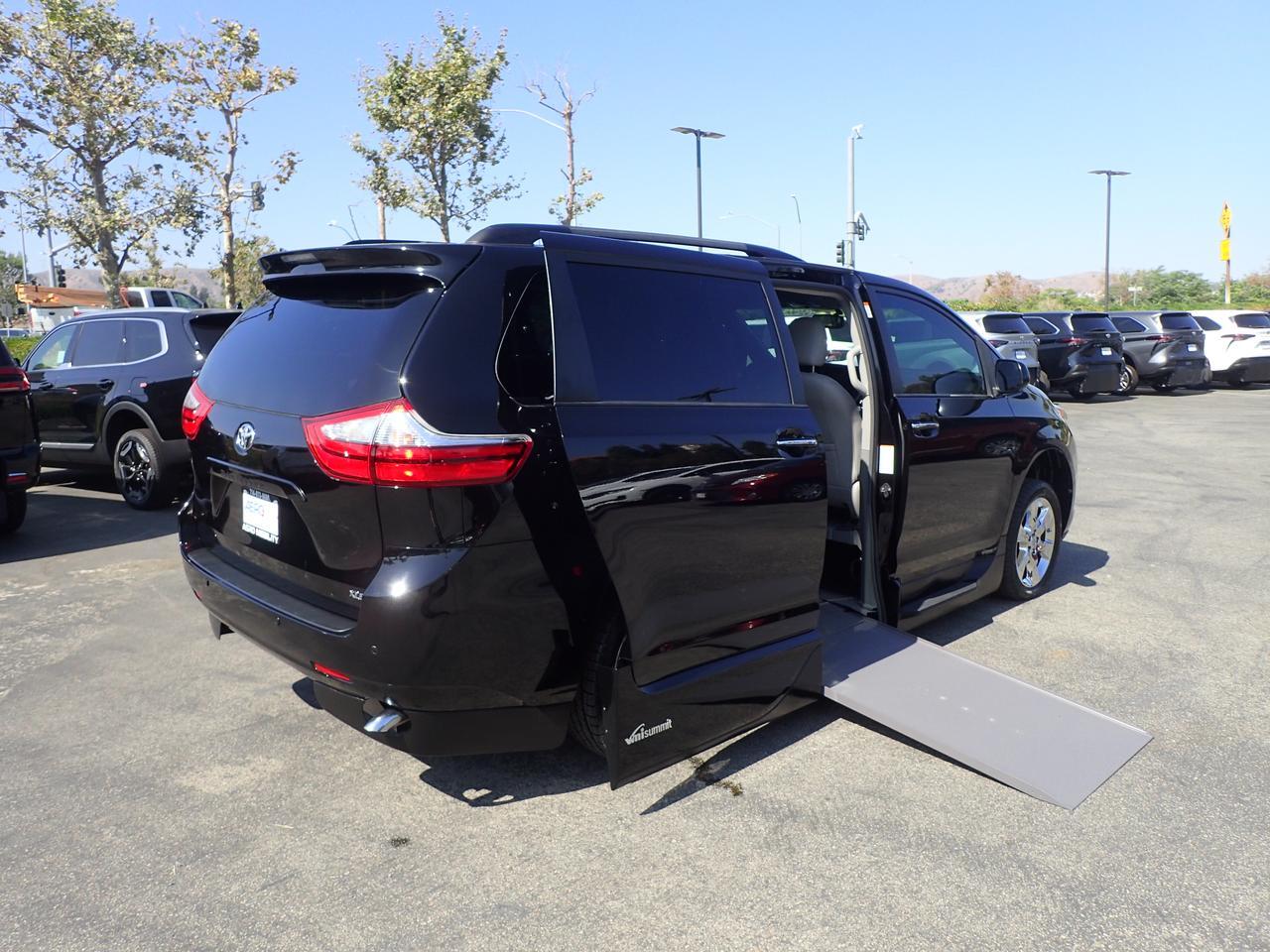 2015 Toyota Sienna XLE Anaheim CA