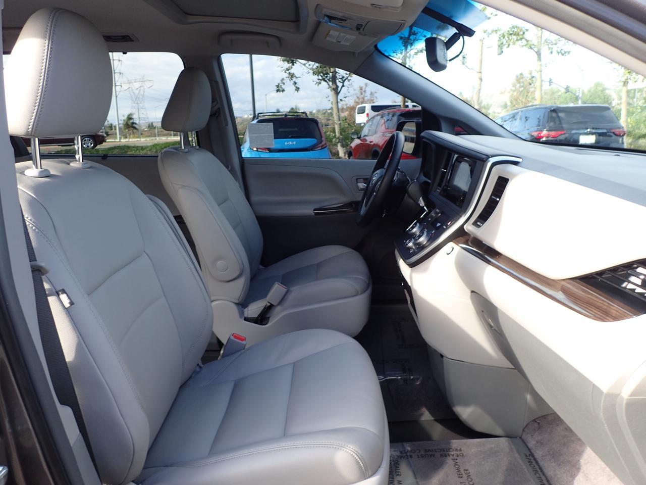 2015 Toyota Sienna XLE Anaheim CA