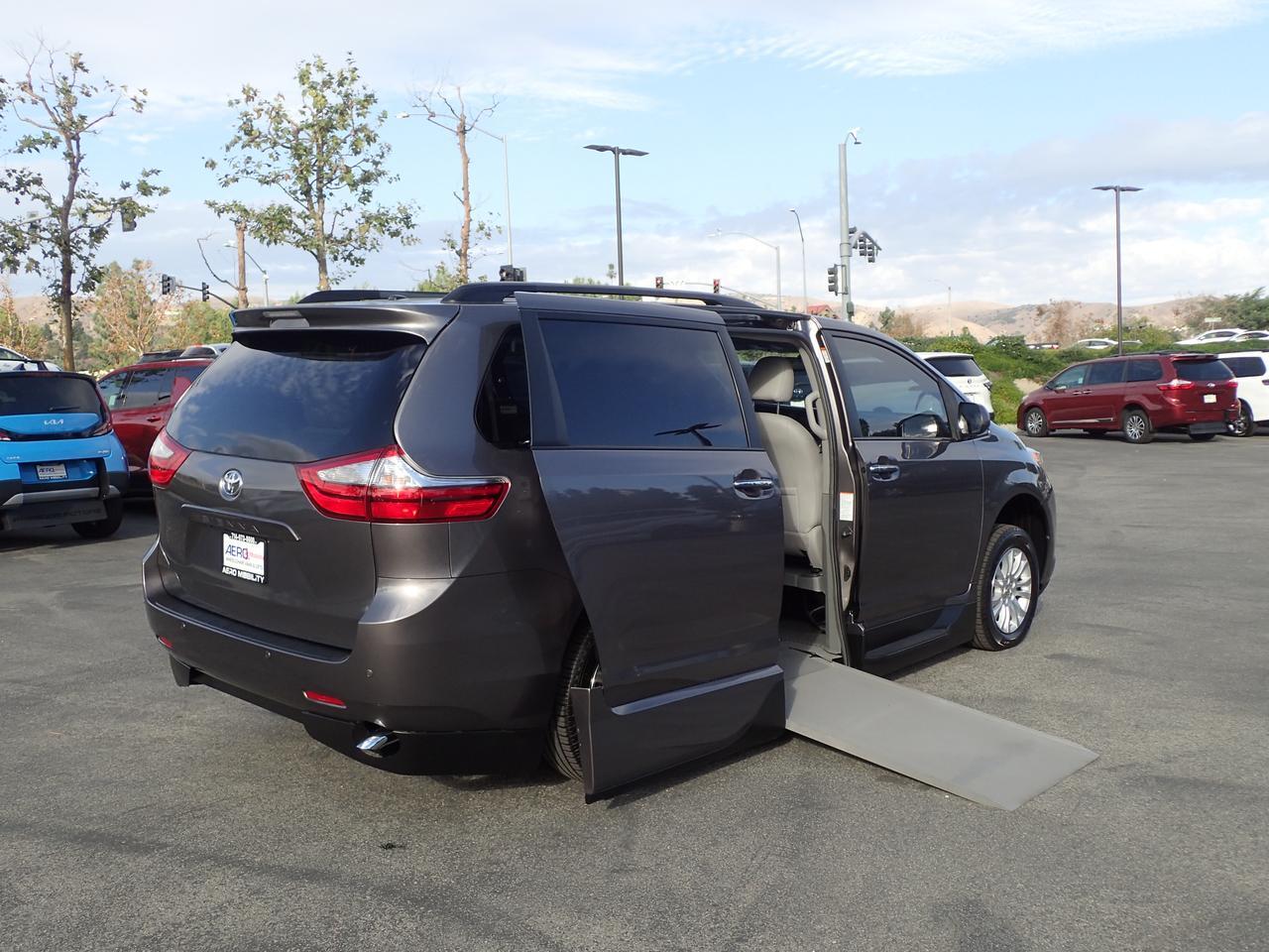 2015 Toyota Sienna XLE Anaheim CA