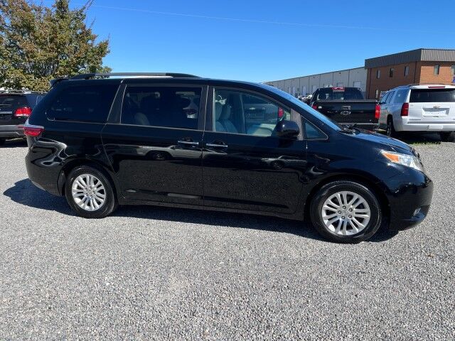 2015 Toyota Sienna XLE Ashland VA
