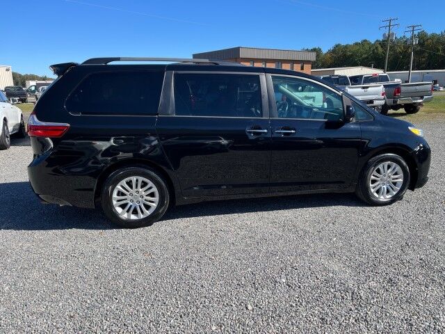 2015 Toyota Sienna XLE Ashland VA