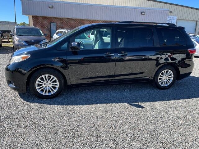 2015 Toyota Sienna XLE Ashland VA