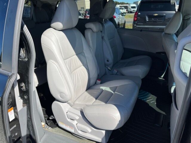 2015 Toyota Sienna XLE Ashland VA