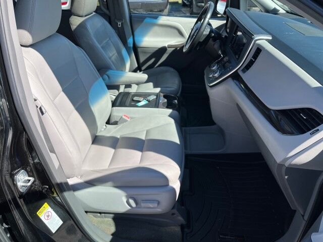 2015 Toyota Sienna XLE Ashland VA