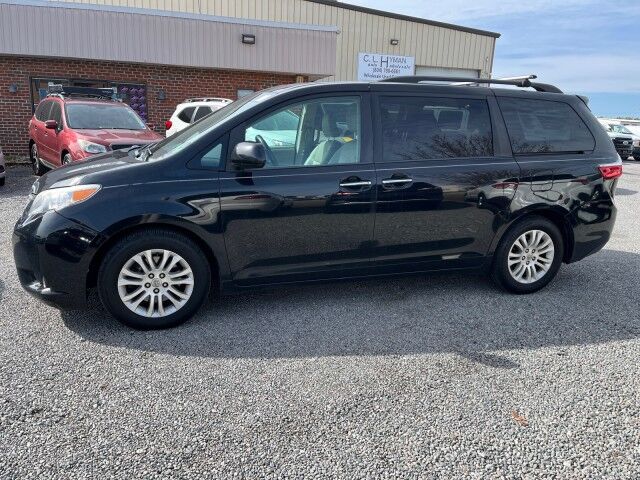 2015 Toyota Sienna XLE