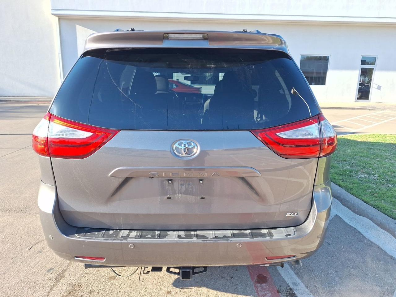 2015 Toyota Sienna XLE Hurst TX