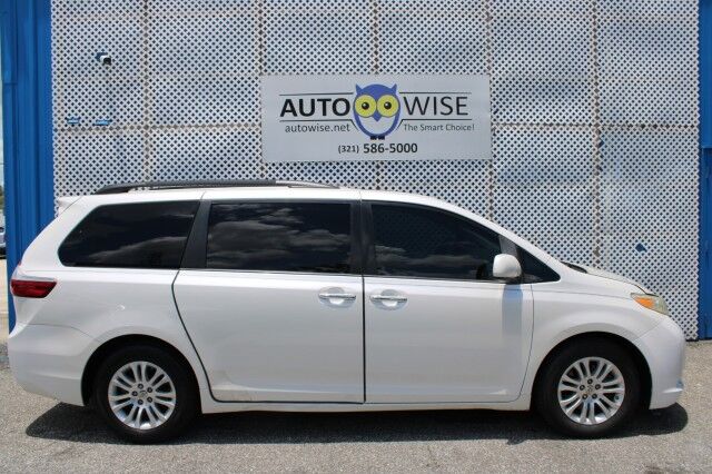 2015 Toyota Sienna XLE