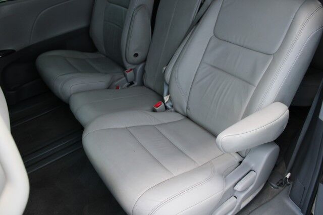 2015 Toyota Sienna XLE Melbourne FL