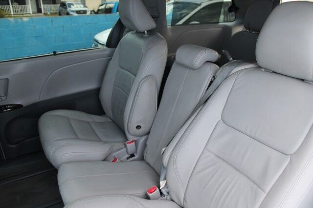 2015 Toyota Sienna XLE Melbourne FL