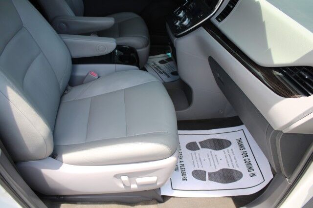 2015 Toyota Sienna XLE Melbourne FL