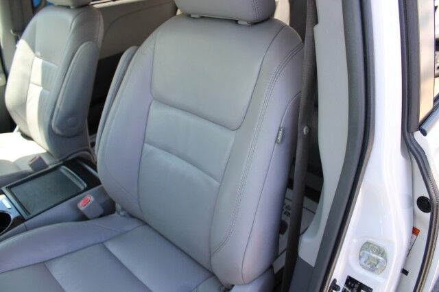 2015 Toyota Sienna XLE Melbourne FL