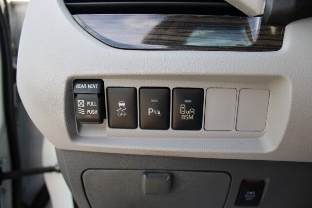 2015 Toyota Sienna XLE Melbourne FL