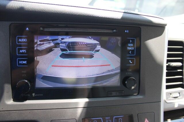 2015 Toyota Sienna XLE Melbourne FL