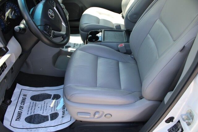 2015 Toyota Sienna XLE Melbourne FL