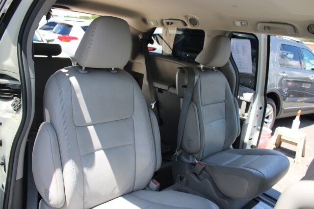 2015 Toyota Sienna XLE Melbourne FL