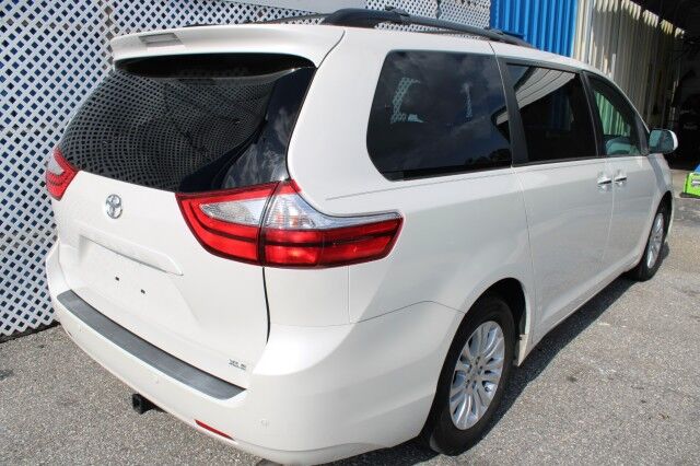 2015 Toyota Sienna XLE Melbourne FL