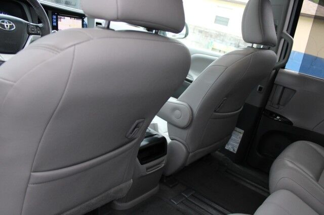 2015 Toyota Sienna XLE PREMIUM NAVI Melbourne FL