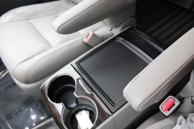 2015 Toyota Sienna XLE PREMIUM NAVI Melbourne FL