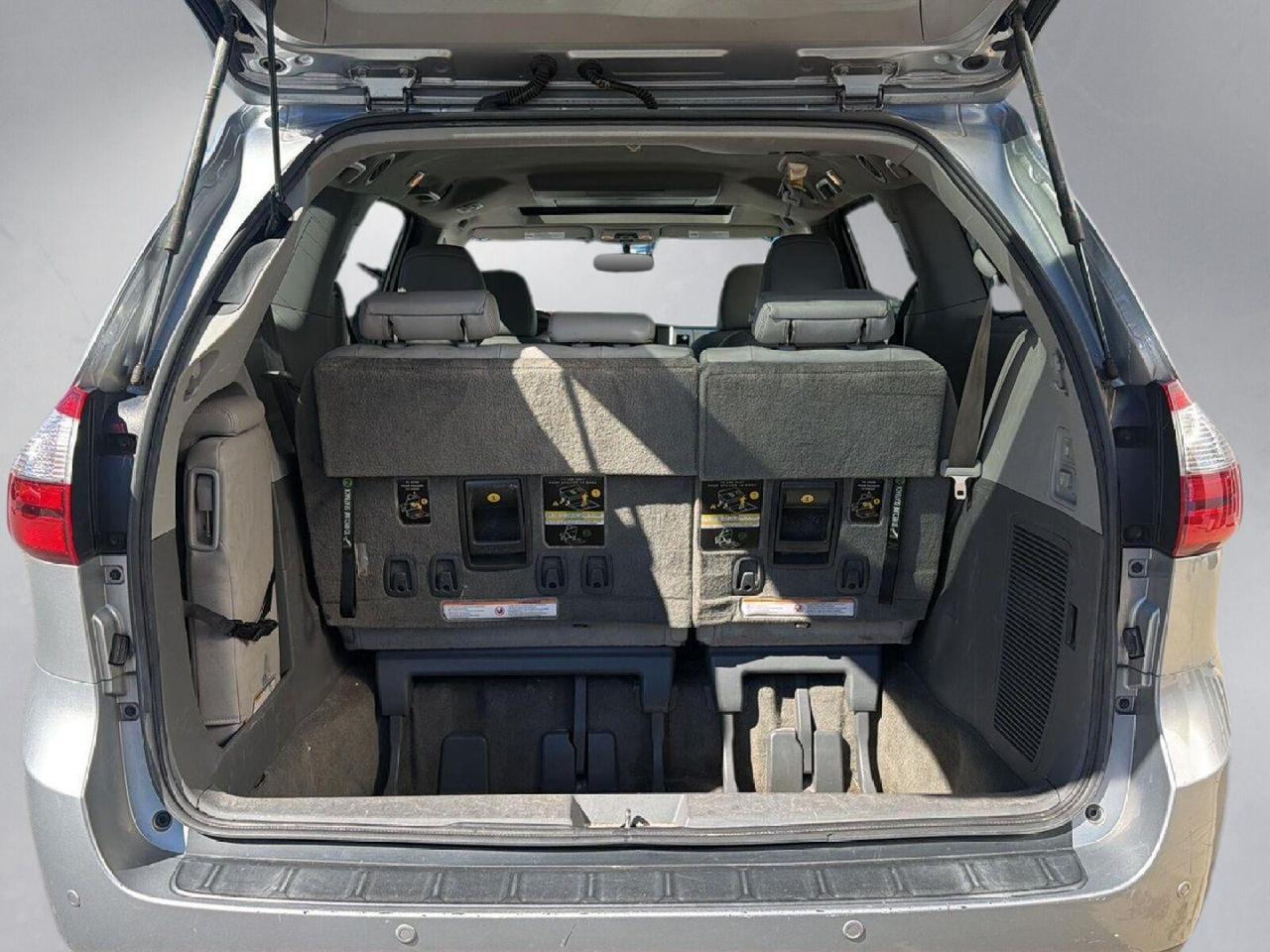 2015 Toyota Sienna XLE Premium 8-Passenger Gaithersburg MD