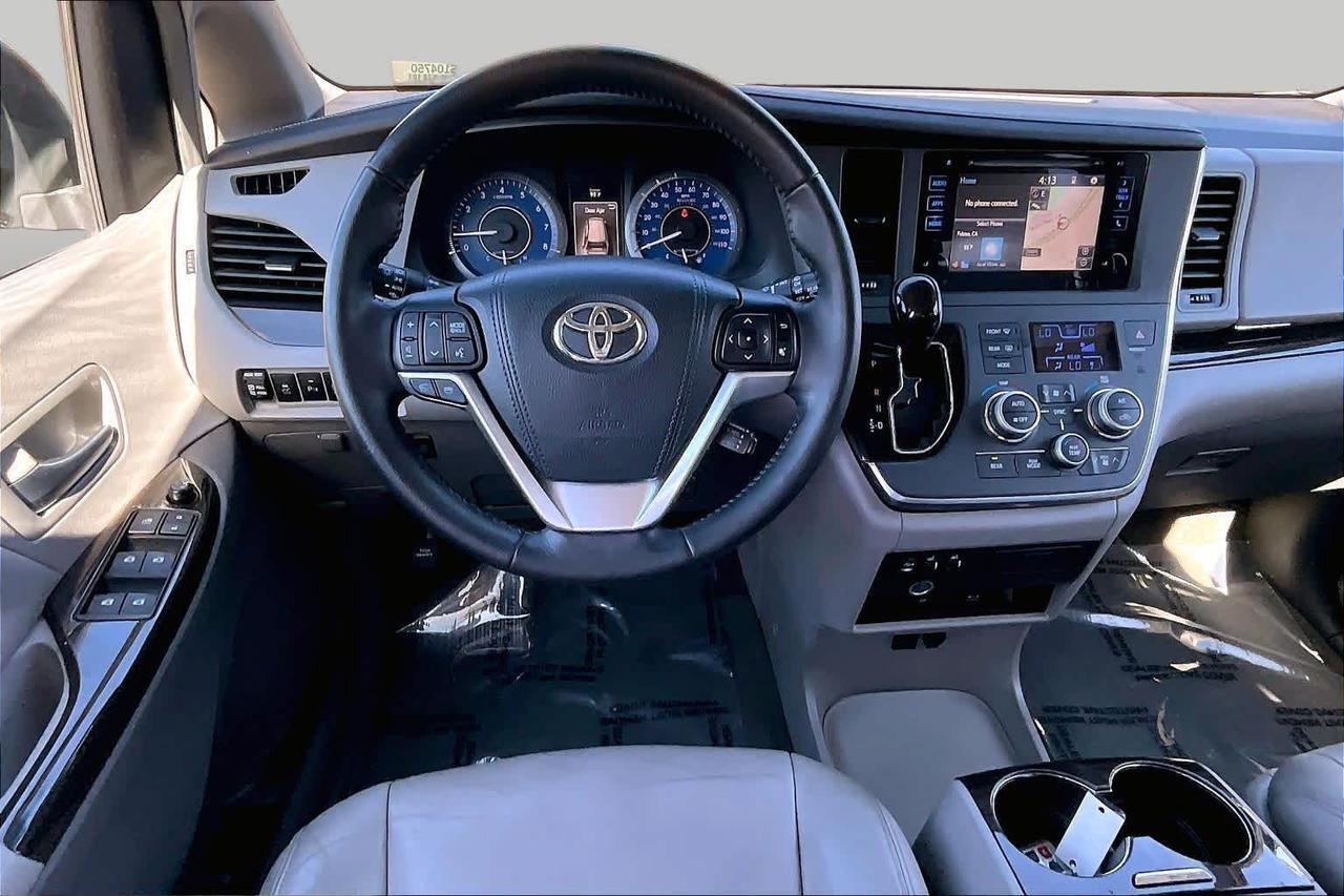 2015 Toyota Sienna XLE Premium Folsom CA