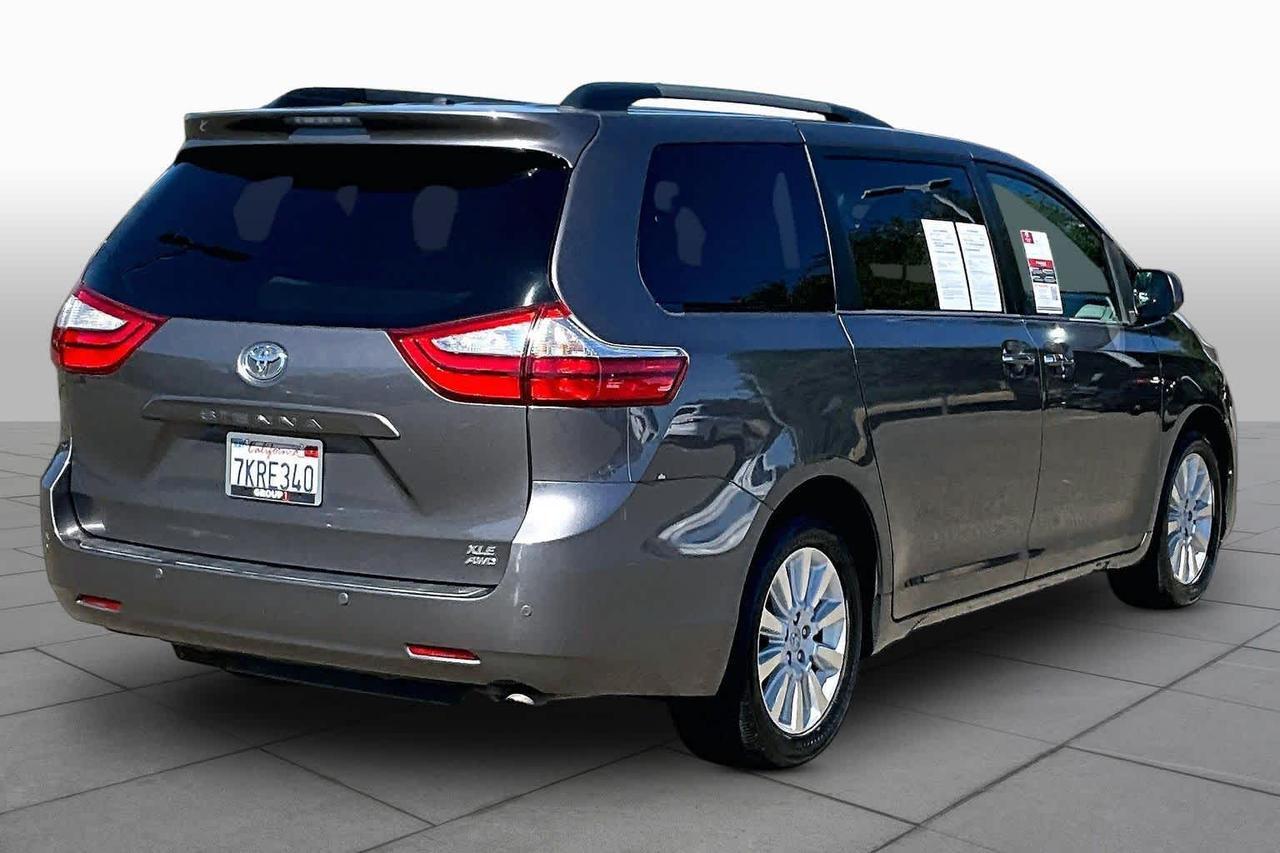 2015 Toyota Sienna XLE Premium Folsom CA