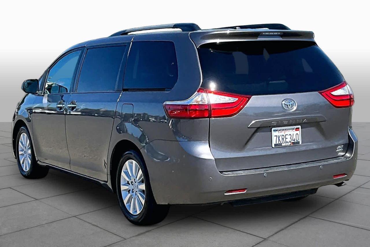 2015 Toyota Sienna XLE Premium Folsom CA