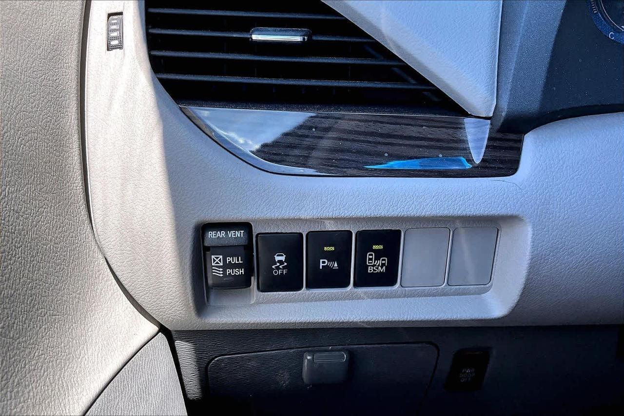 2015 Toyota Sienna XLE Premium Folsom CA