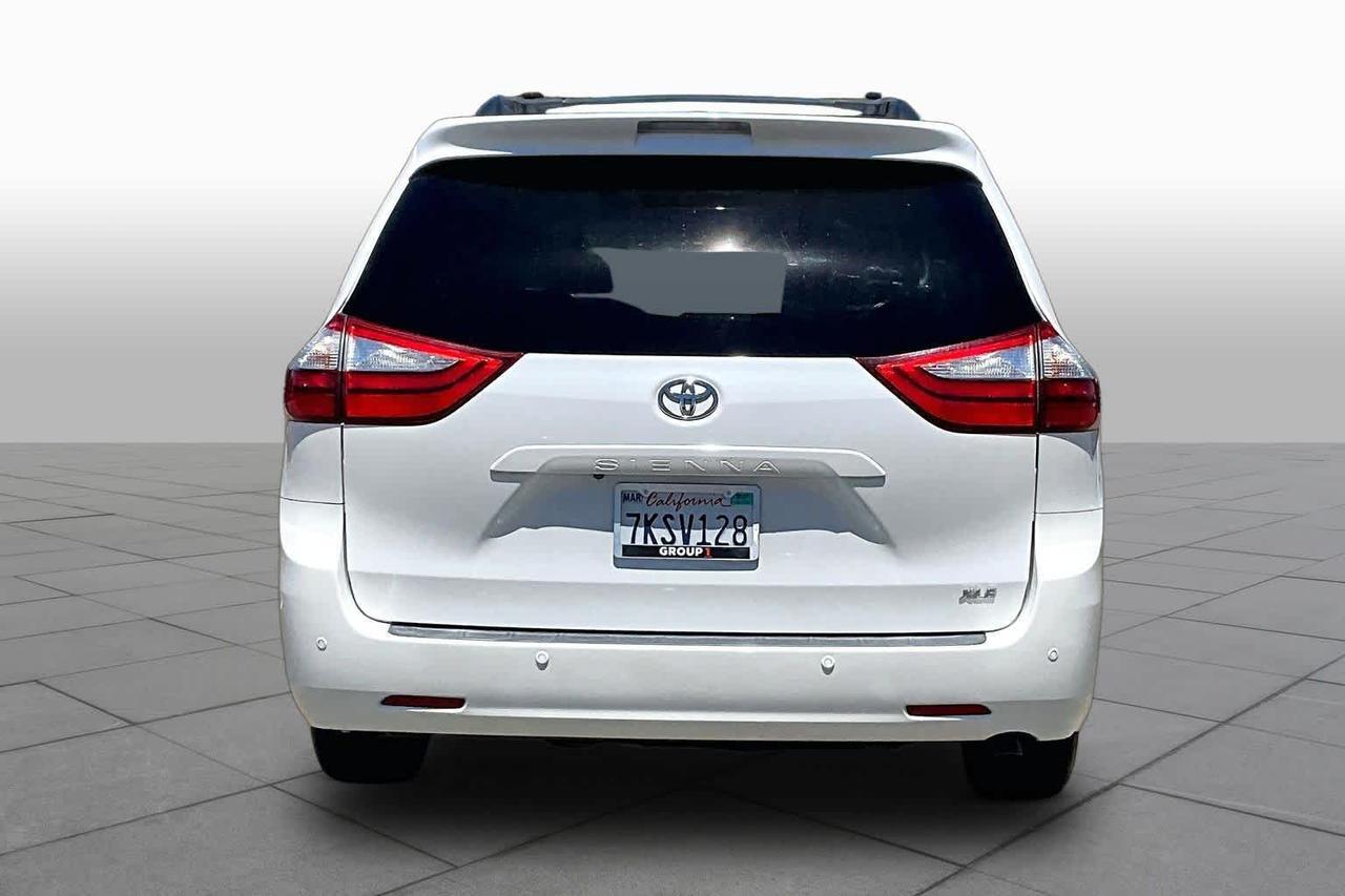 2015 Toyota Sienna XLE Premium Folsom CA