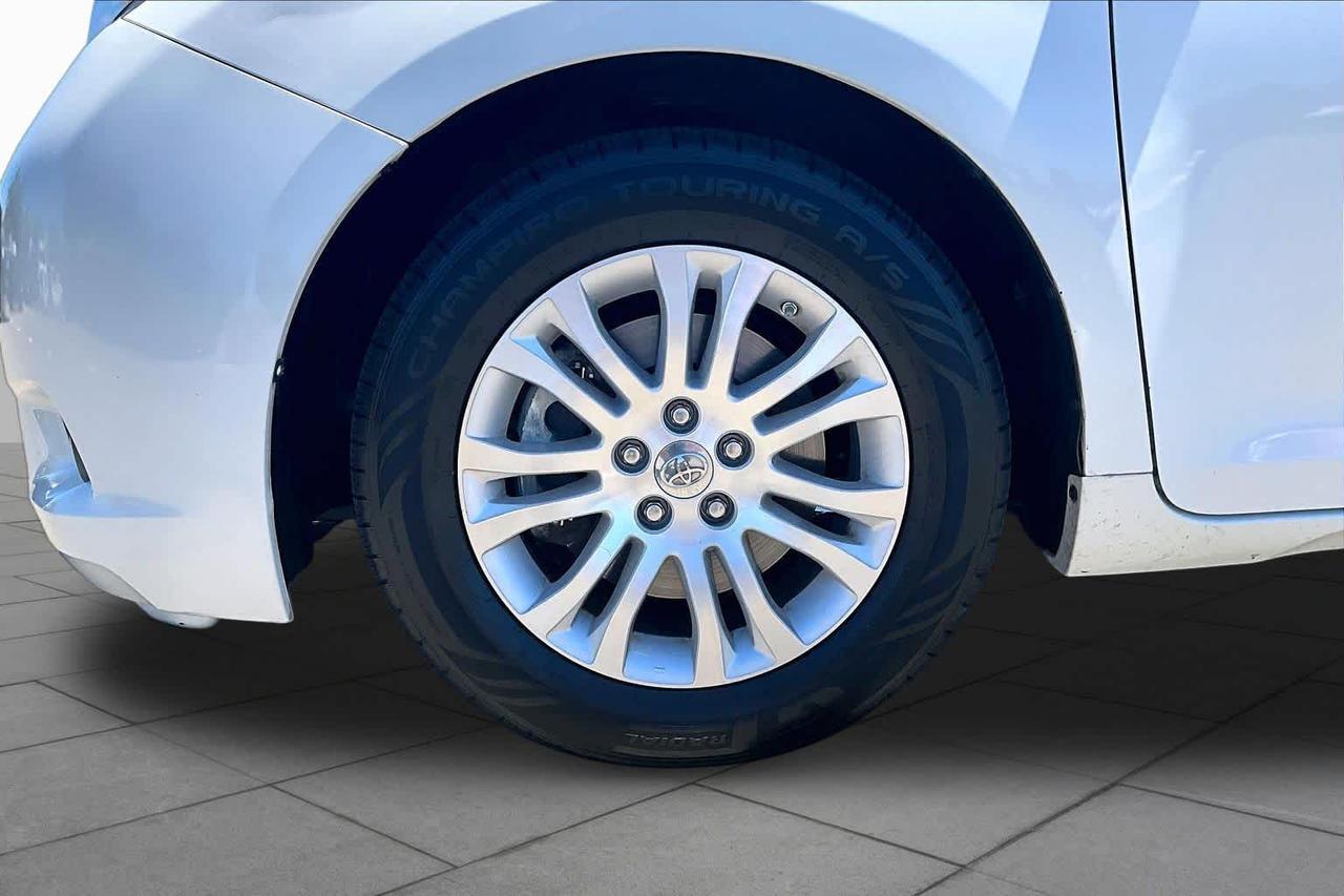 2015 Toyota Sienna XLE Premium Folsom CA