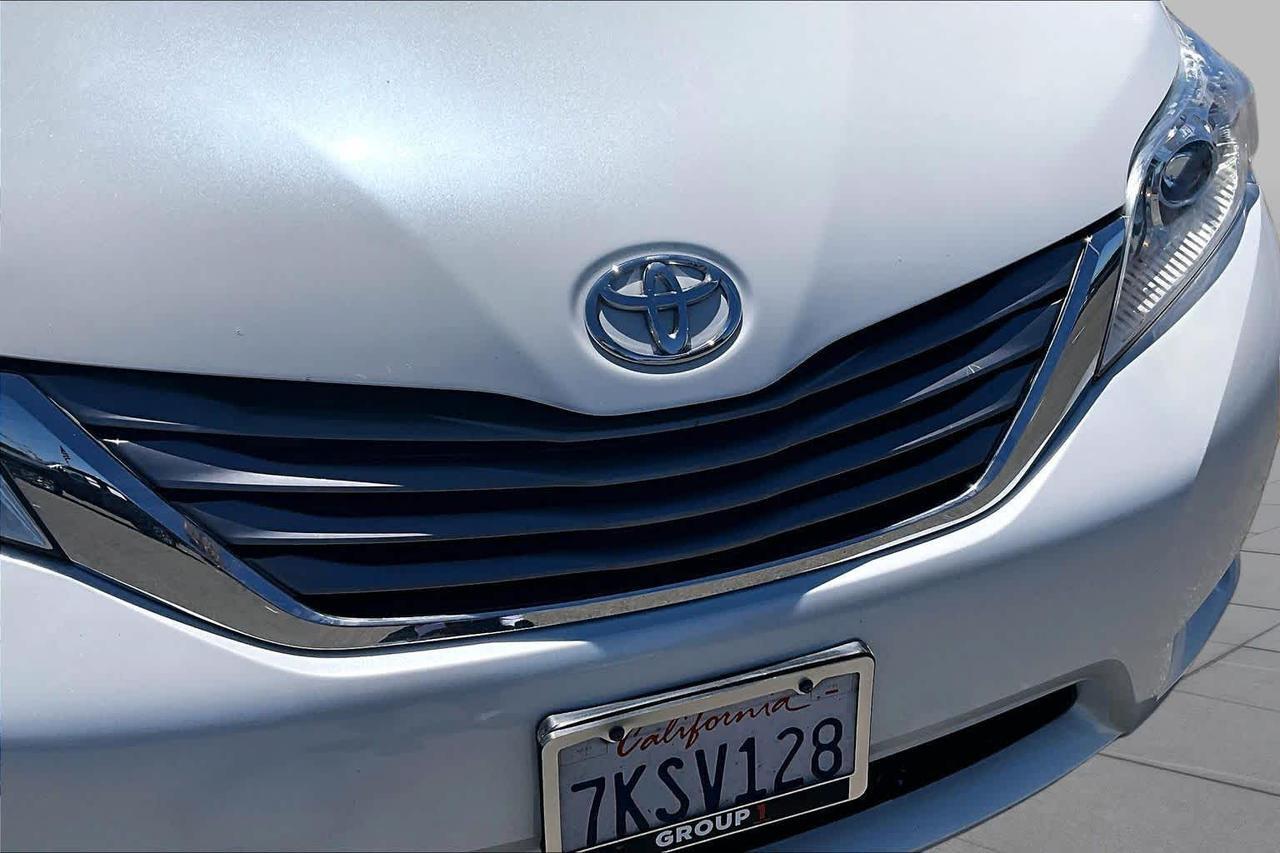 2015 Toyota Sienna XLE Premium Folsom CA