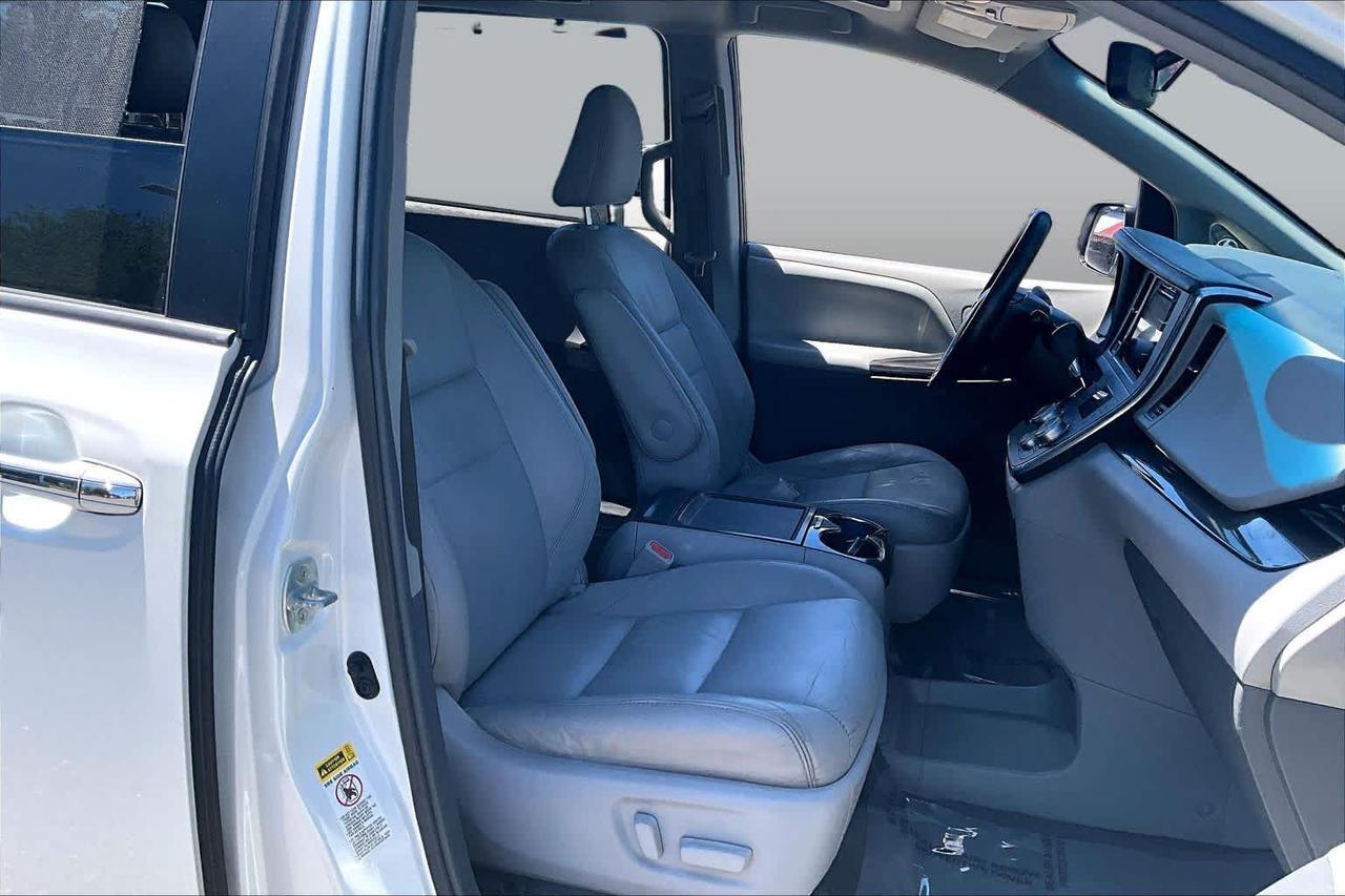 2015 Toyota Sienna XLE Premium Folsom CA