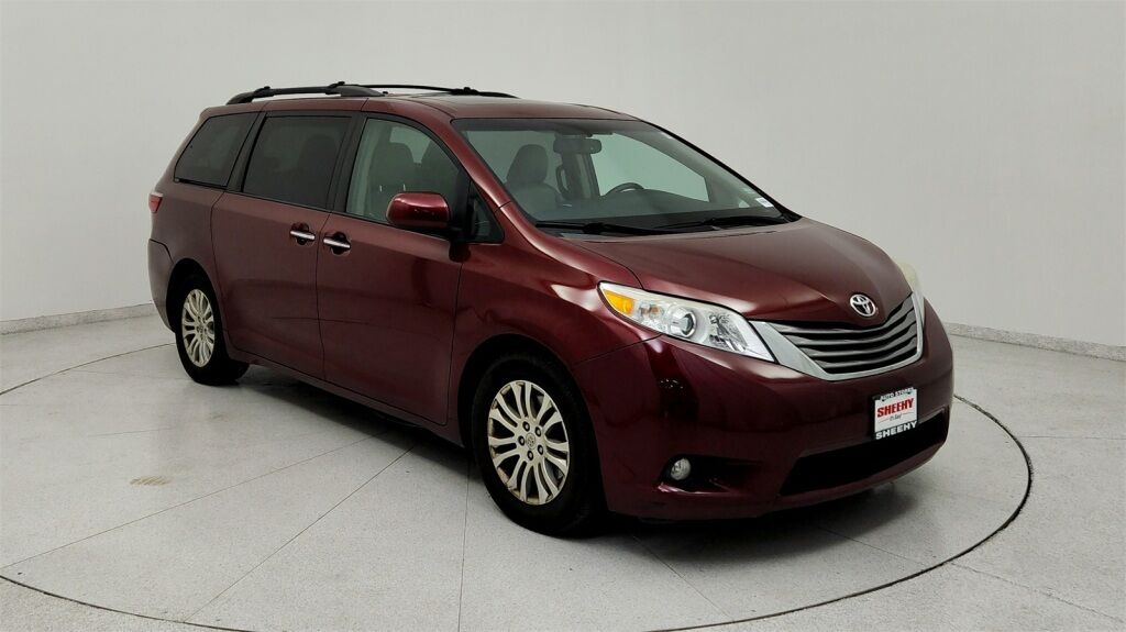 2015 Toyota Sienna XLE Premium