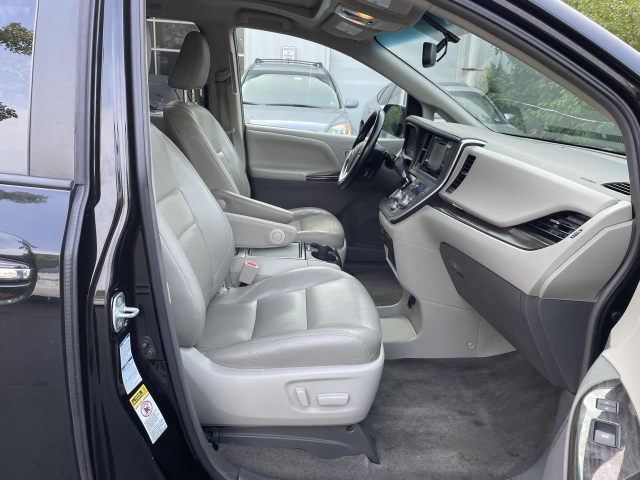 2015 Toyota Sienna XLE Premium Alexandria VA