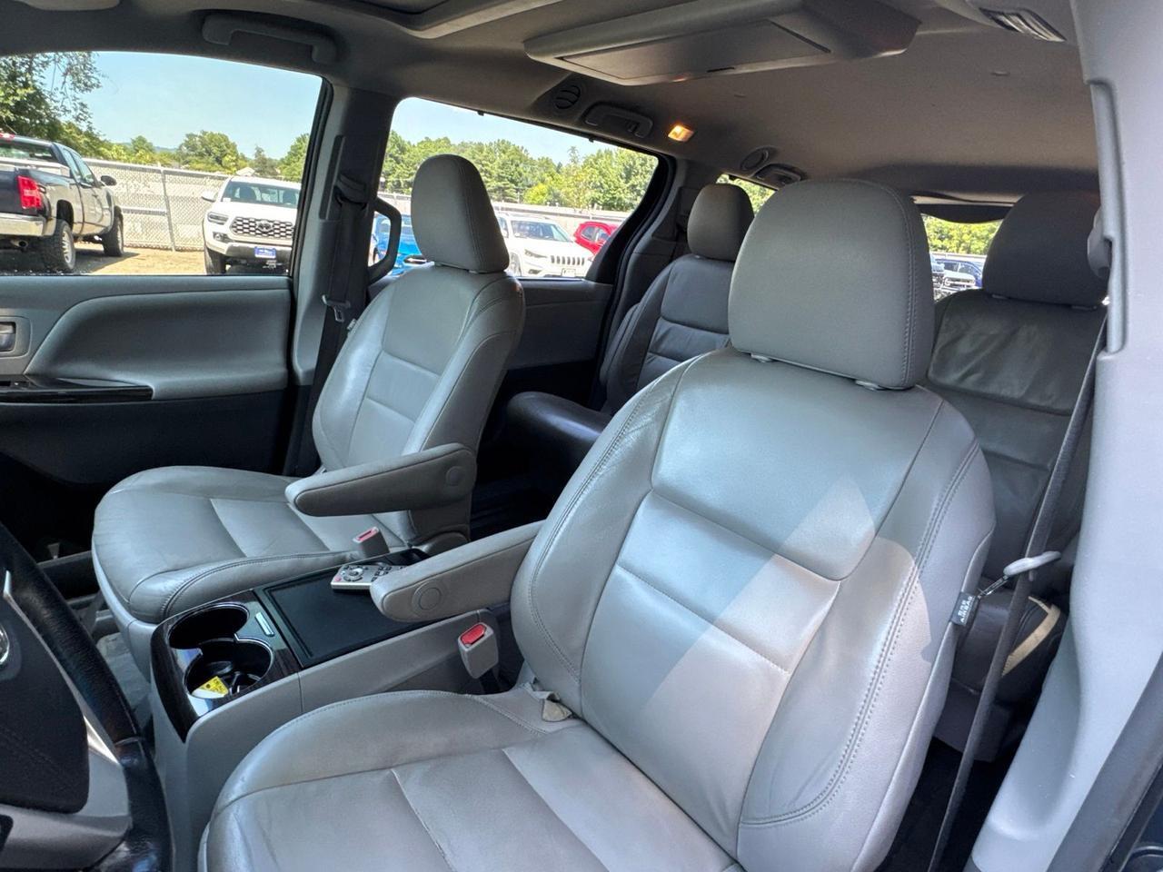 2015 Toyota Sienna XLE Premium Warrenton VA