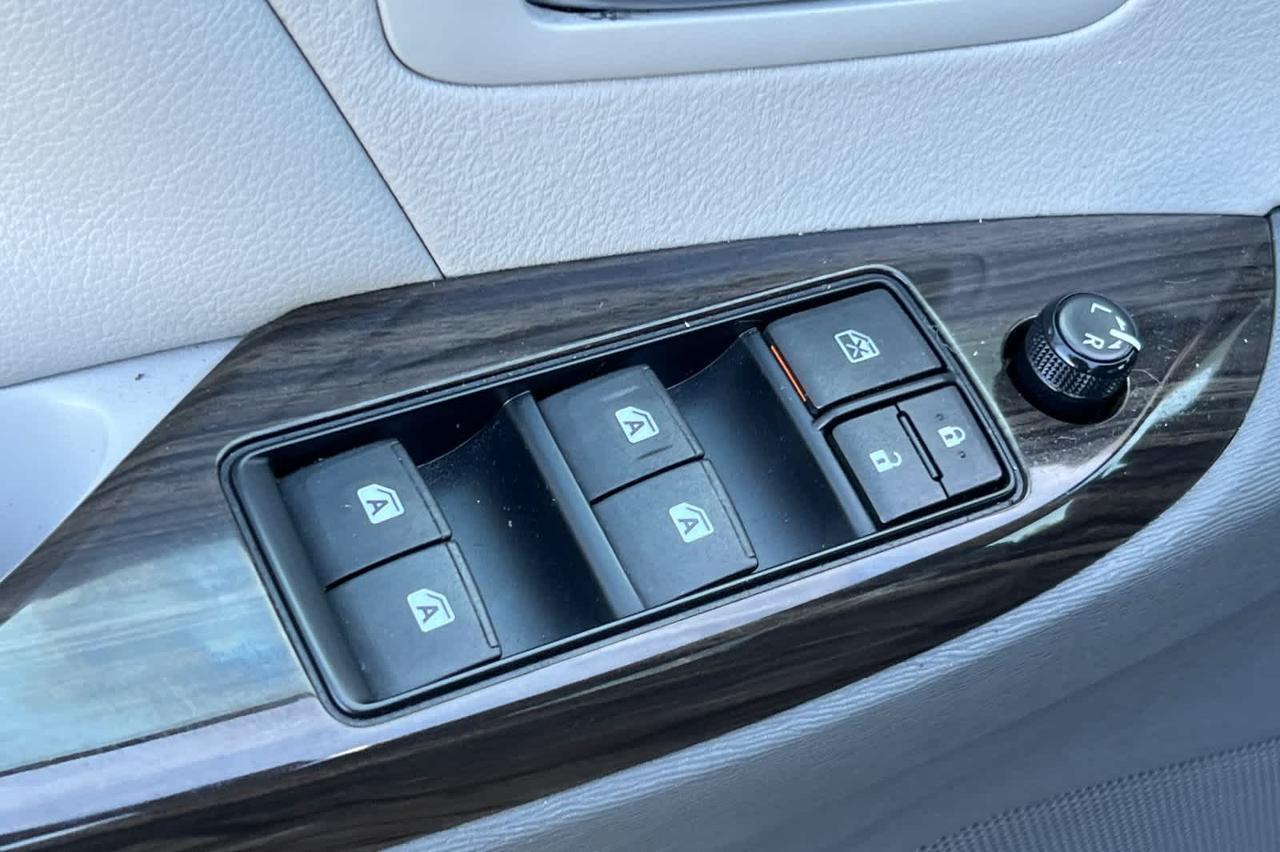 2015 Toyota Sienna XLE Roseville CA