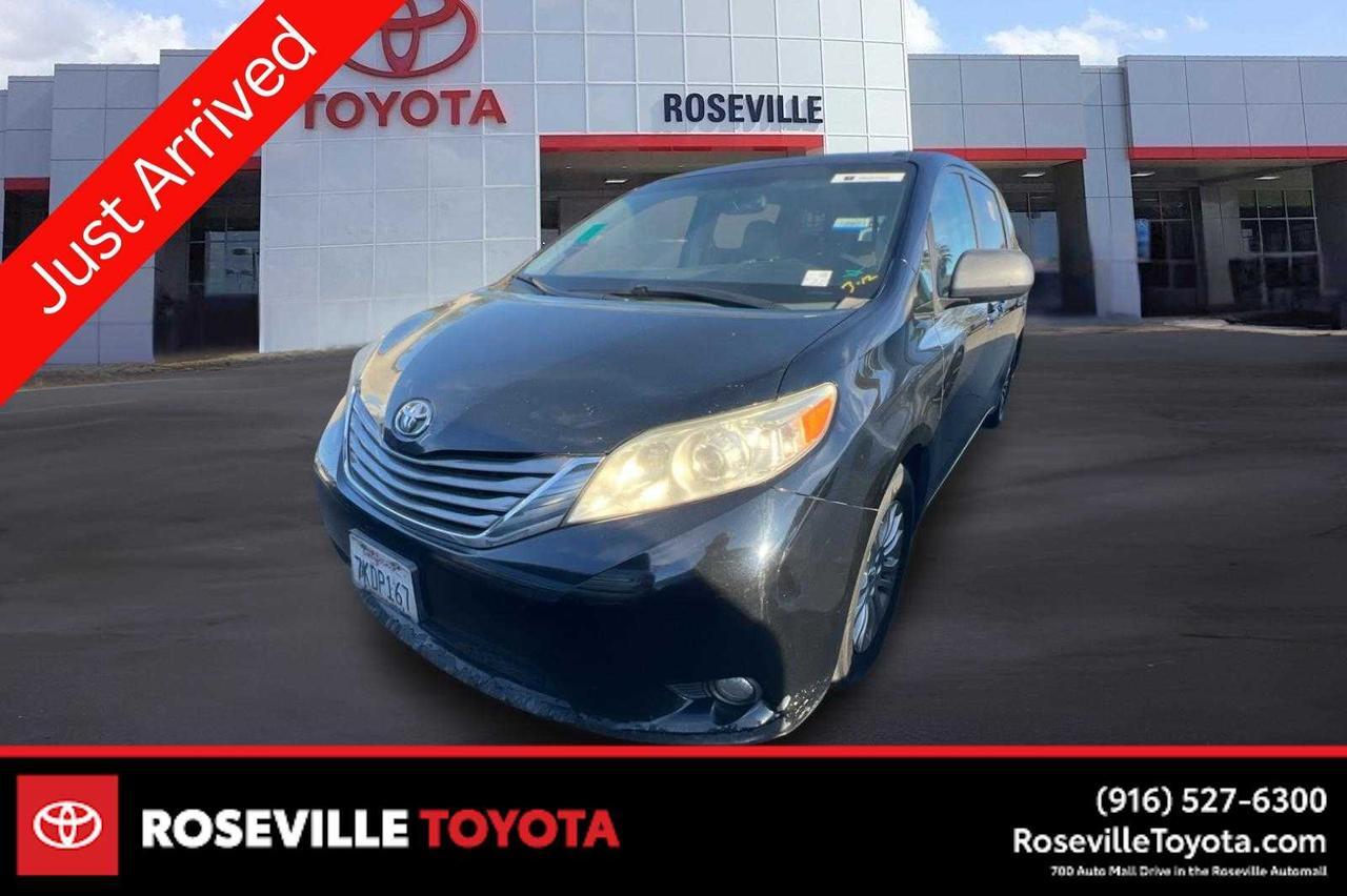 2015 Toyota Sienna XLE