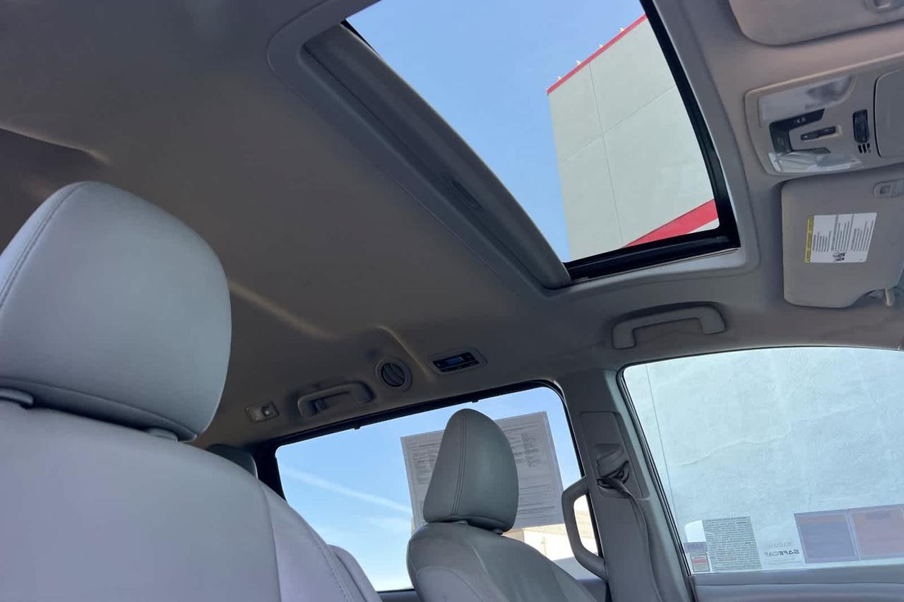 2015 Toyota Sienna XLE Roseville CA