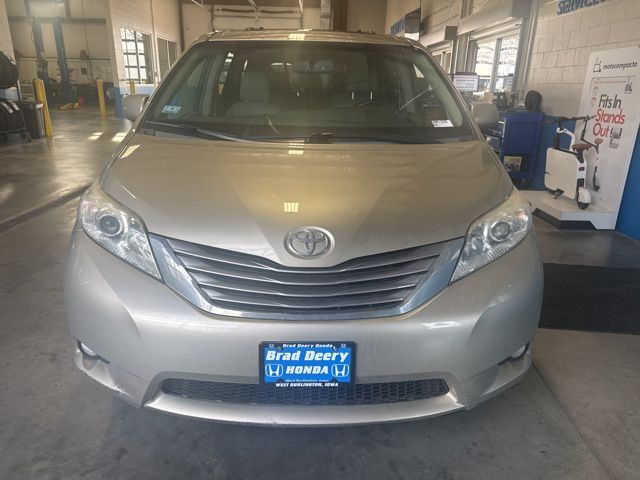 2015 Toyota Sienna XLE West Burlington IA